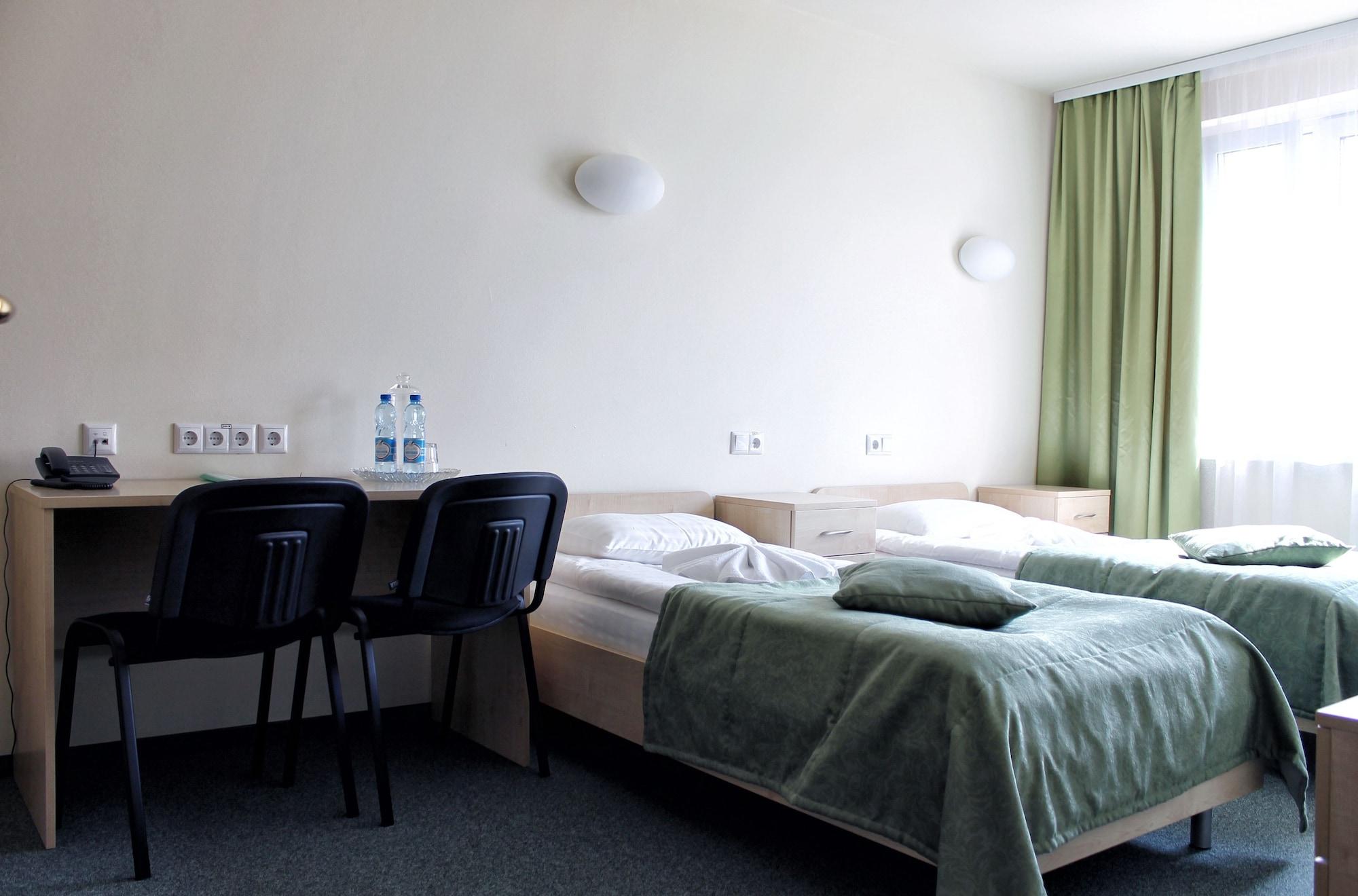 Sport Time Hotel Minsk Bagian luar foto