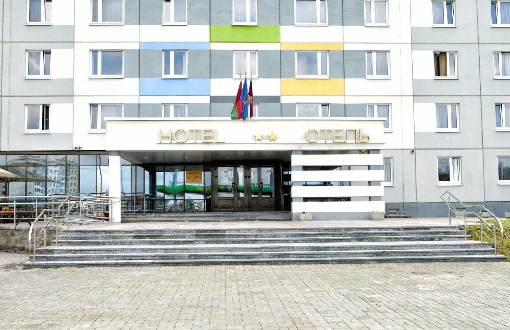 Sport Time Hotel Minsk Bagian luar foto