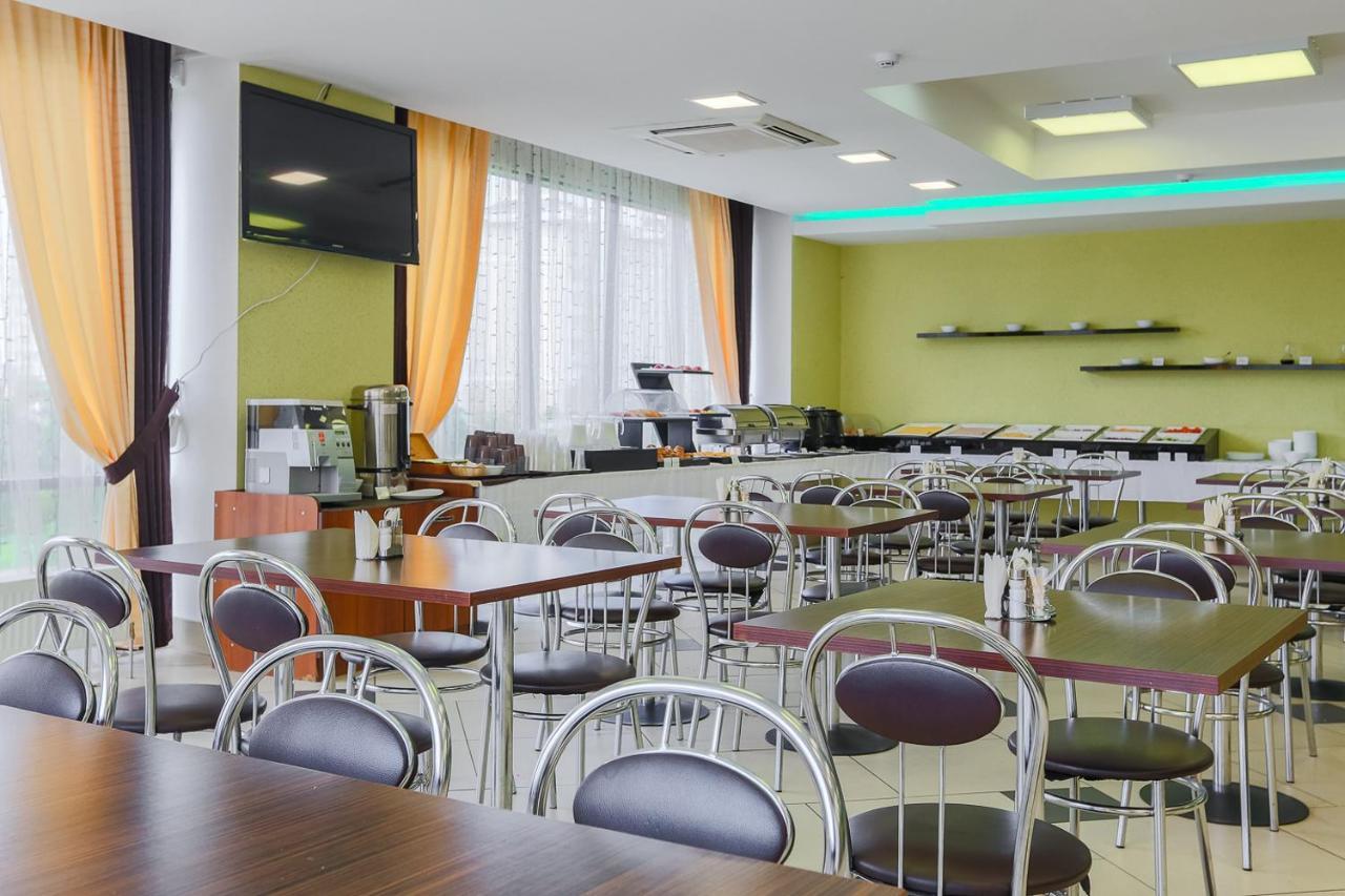 Sport Time Hotel Minsk Bagian luar foto